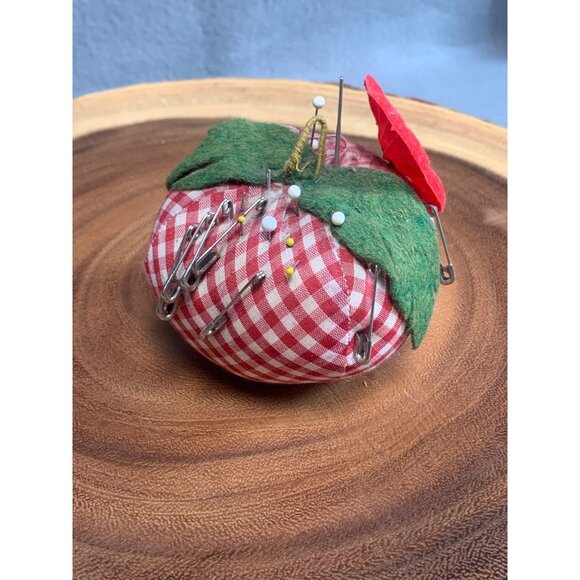 Vintage Gingham Tomato Pin Cushion with Safety Pins & Pins - Picture 8 of 14